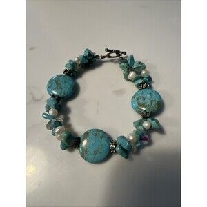 Artisan Handmade Bracelet Blue Howlite Stone Glass And Plastic crystal beads